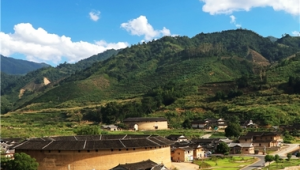 城市文化联名卡设想：设计一款融合城市文化的限量版号易号卡